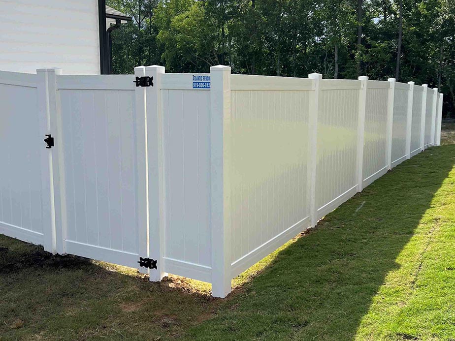 Residential Vinyl Fence Company In Youngsville North Carolina