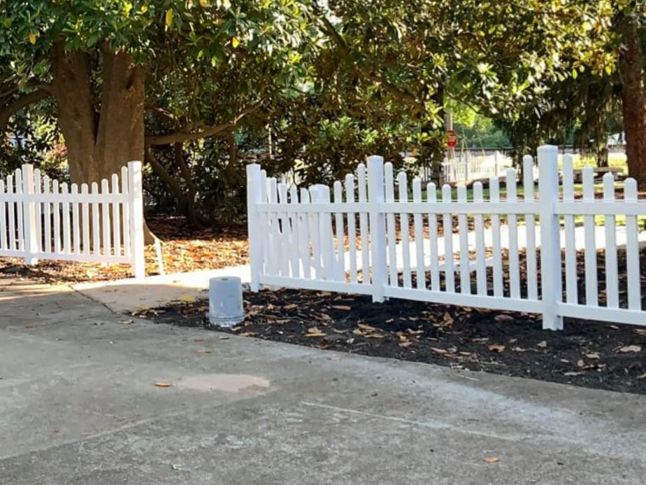 Vinyl decorative fencing in Youngsville North Carolina